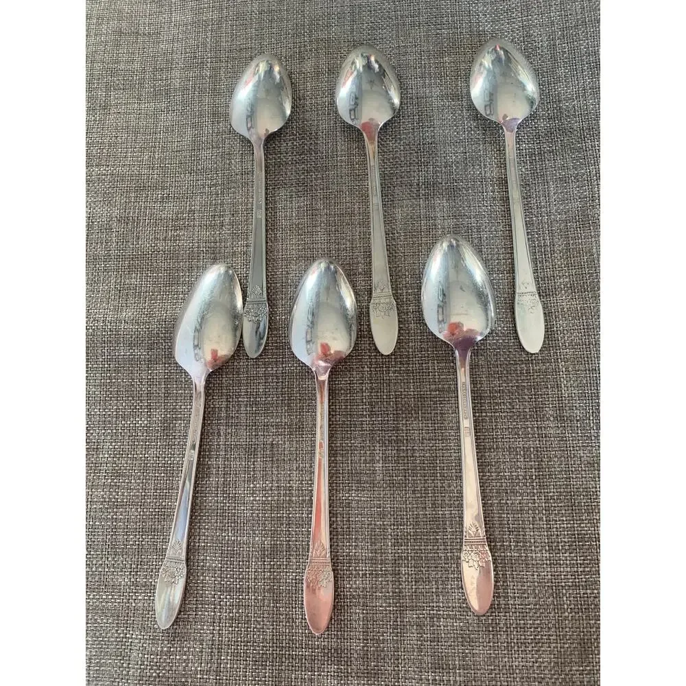 6 International Silver First Love Teaspoons Spoons 1847 Rogers Silverplate6 1/8